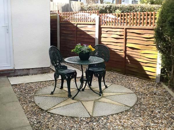 Holiday home Ty Cerrig *